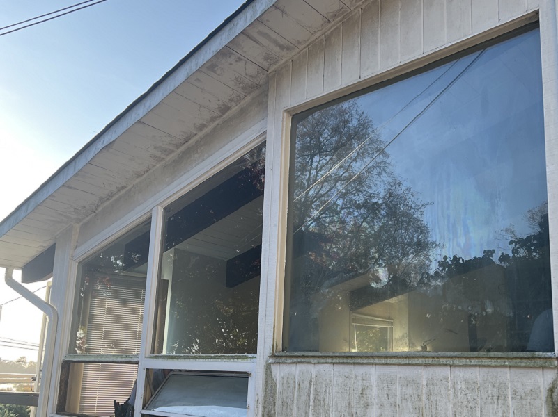 Replacement awning windows in Norwalk
